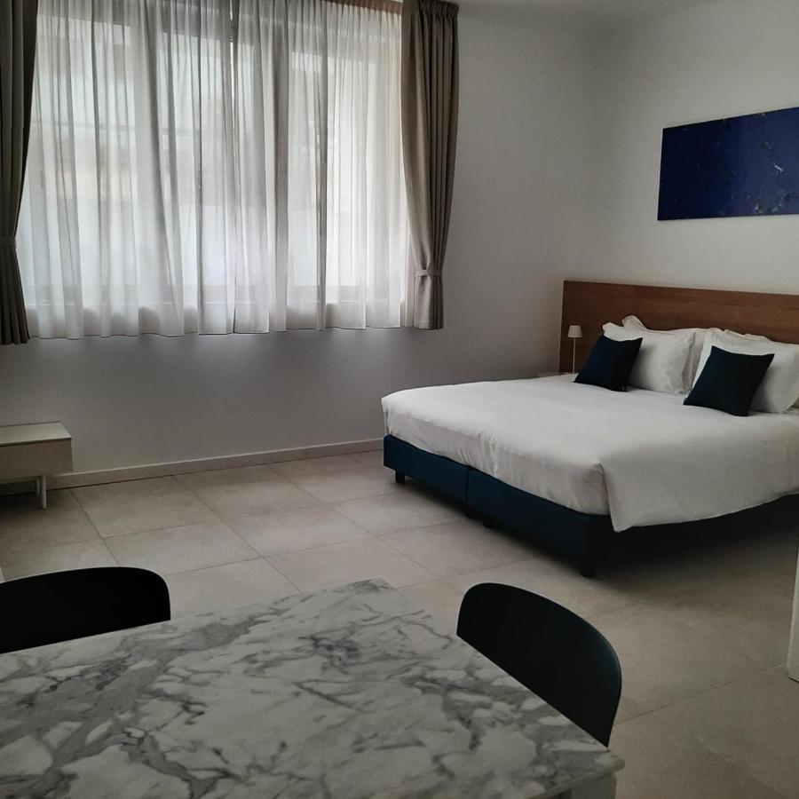 Ariston Teatro Luxury Aparthotel Grado Exterior photo